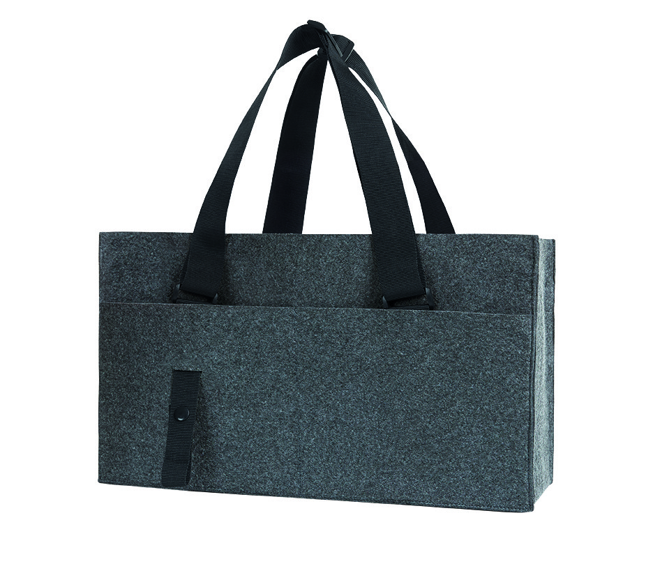 auf der Front (14 x 4 cm)