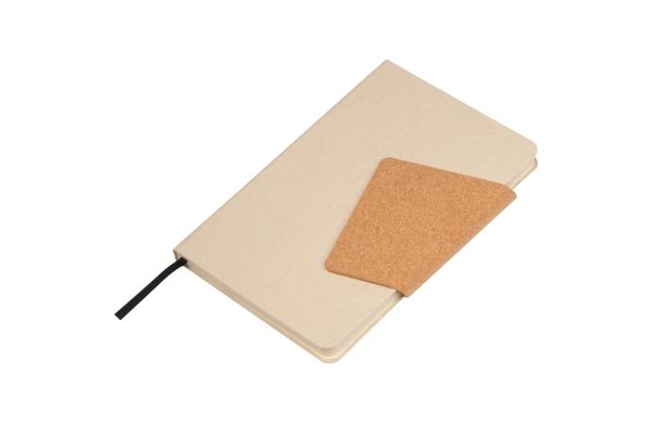 Notizbuch-mit-einem-Einband-aus-recyceltem-Milchkarton-und-Magnetverschluss-beige