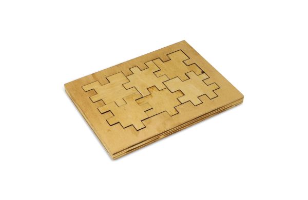 Würfelpuzzle aus Holz, holz/hell