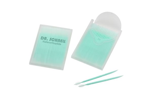 Zahnstocher mit Interdentalbürste