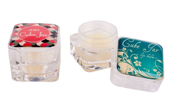 Lippenpflege im transparenten Kubus "Lipcare Cube"