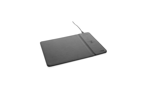 Swiss Peak RCS recyceltes 10W Wireless-Charging PU Mauspad/schwarz